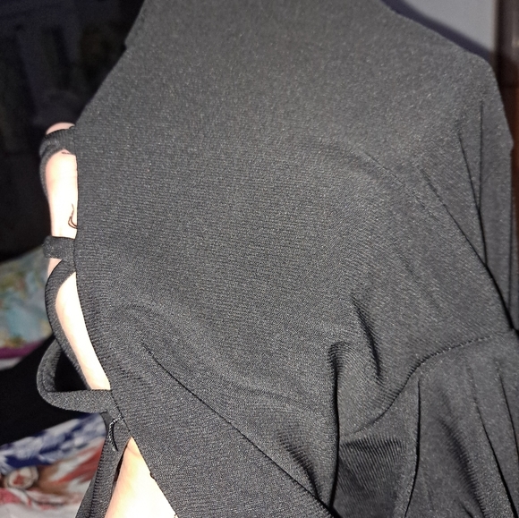 Ming ming dress, size m - Picture 12 of 12